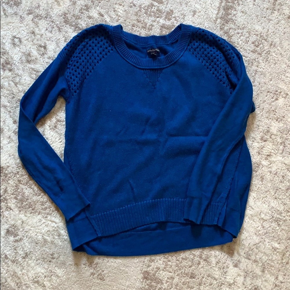 American Eagle Sweater